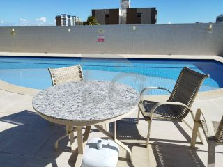 Apartamento para vender com 3 Quartos, sendo 1 Suíte no Bairro Atalaia em Aracaju