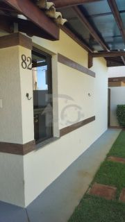 Casa de Condomínio para vender com 4 Quartos, sendo 2 Suítes no Bairro Aruana em Aracaju