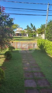 Casa de Condomínio para vender com 4 Quartos, sendo 2 Suítes no Bairro Aruana em Aracaju