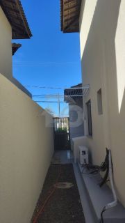 Casa de Condomínio para vender com 4 Quartos, sendo 2 Suítes no Bairro Aruana em Aracaju