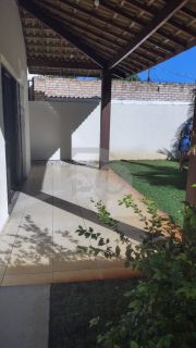 Casa de Condomínio para vender com 4 Quartos, sendo 2 Suítes no Bairro Aruana em Aracaju