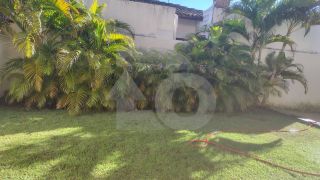Casa de Condomínio para vender com 4 Quartos, sendo 2 Suítes no Bairro Aruana em Aracaju