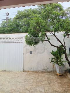 Casa para vender com 3 Quartos, sendo 1 Suíte no Bairro Jabotiana em Aracaju