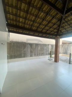 Casa de Condomínio para vender com 3 Quartos, sendo 1 Suíte no Bairro Aruana em Aracaju