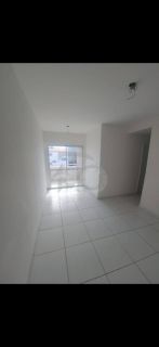 Apartamento para vender com 3 Quartos, sendo 1 Suíte no Bairro Jardim Centenário em Aracaju