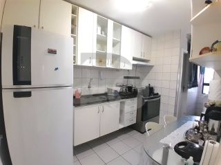 Apartamento para vender com 3 Quartos, sendo 1 Suíte no Bairro Grageru em Aracaju