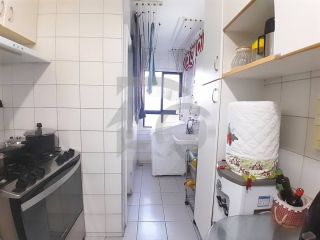 Apartamento para vender com 3 Quartos, sendo 1 Suíte no Bairro Grageru em Aracaju