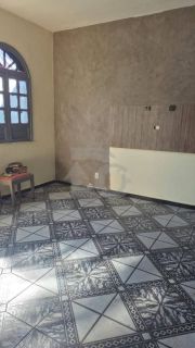 Casa para vender com 4 Quartos, sendo 2 Suíte no Bairro Luzia em Aracaju