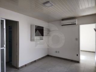 Casa para vender com 2 Quartos, sendo 1 Suíte no Bairro Aruana em Aracaju