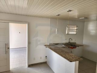 Casa para vender com 2 Quartos, sendo 1 Suíte no Bairro Aruana em Aracaju