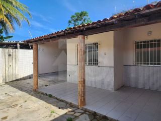 Casa para vender com 2 Quartos, sendo 1 Suíte no Bairro Aruana em Aracaju