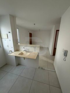 Apartamento para vender com 2 Quartos no Bairro Luar da Barra na Barra Dos Coqueiros