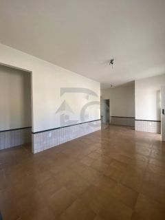 Casa para vender com 4 Quartos, sendo 1 Suíte no Bairro Inácio Barbosa em Aracaju