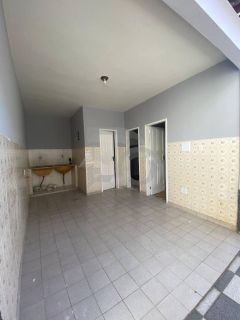 Casa para vender com 4 Quartos, sendo 1 Suíte no Bairro Inácio Barbosa em Aracaju