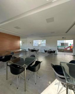 Apartamento para vender com 2 Quartos no Bairro Farolândia em Aracaju