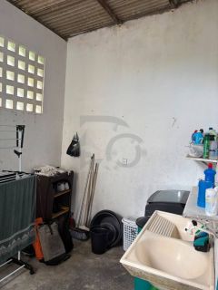 Casa para vender com 3 Quartos, 1 Suíte no Bairro Farolândia em Aracaju