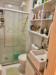 Apartamento para vender com 3 Quartos, sendo 1 Suíte no Bairro Farolândia em Aracaju