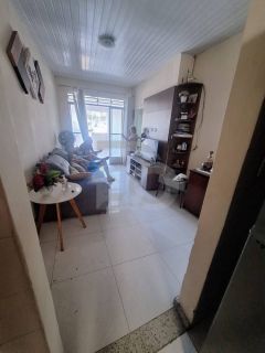 Excelente casa no 18 do Forte.