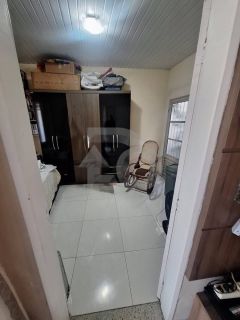 Excelente casa no 18 do Forte.