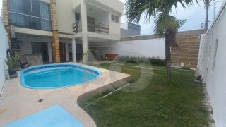 Casa para vender com 5 Quartos no Bairro Atalaia em Aracaju
