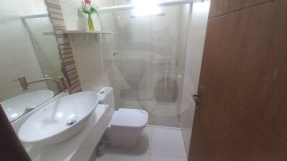 Casa para vender com 5 Quartos no Bairro Atalaia em Aracaju