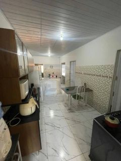 Casa para vender com 3 Quartos, sendo 1 Suíte no Bairro Parque dos Faróis em Nossa Senhora Do Socorro