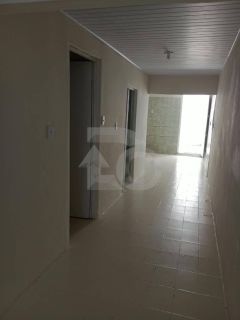 Casa para vender com 2 Quartos no Bairro Olaria em Aracaju