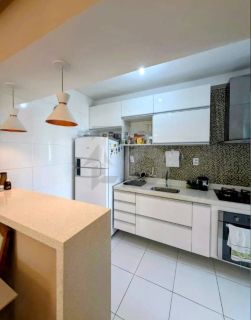 Apartamento Para Vender com 2 quartos 2 suítes no bairro Luzia em Aracaju