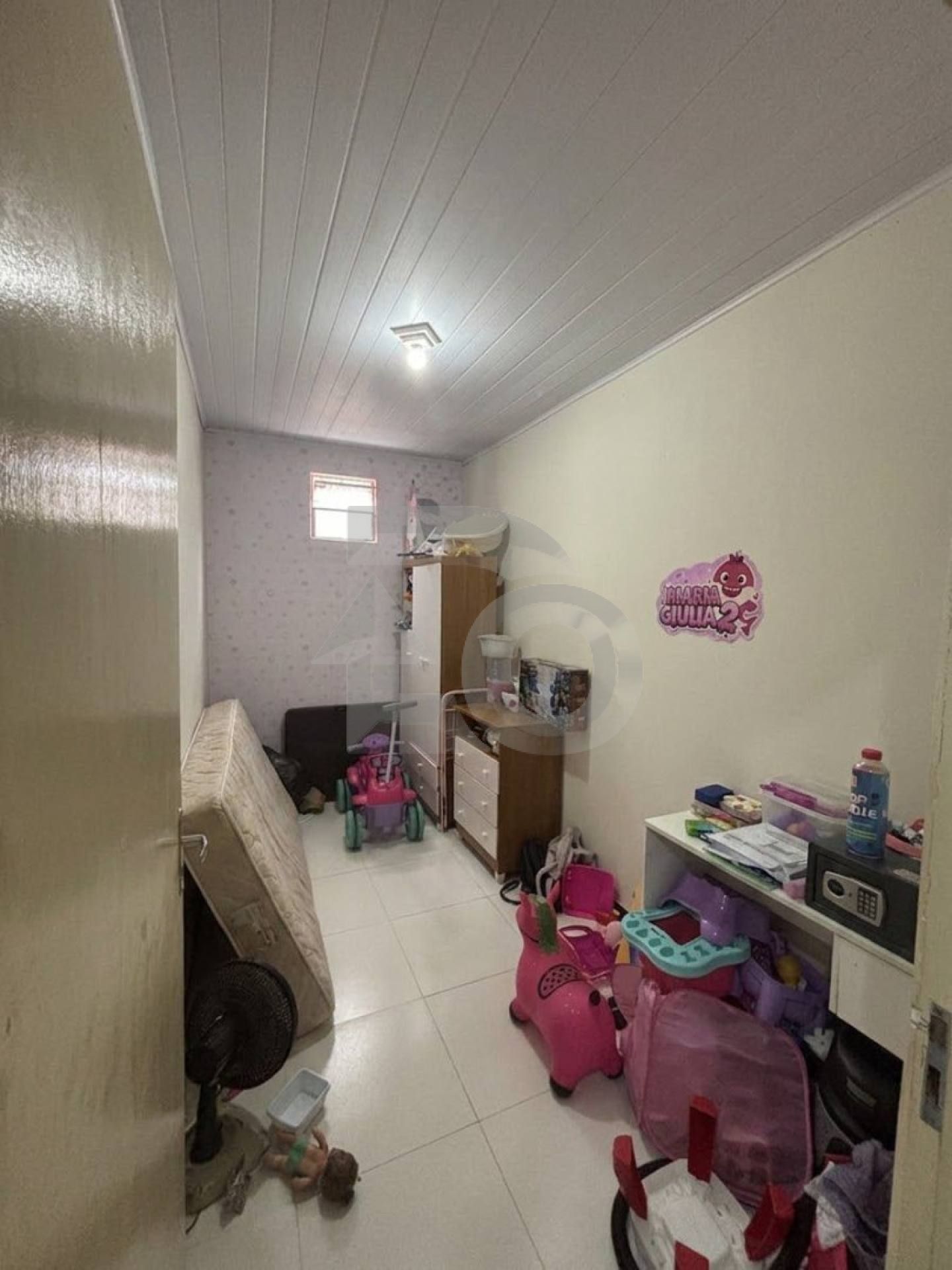 Casa para vender com 4 Quartos, sendo 2 Suítes no Bairro Santos Dumont em Aracaju