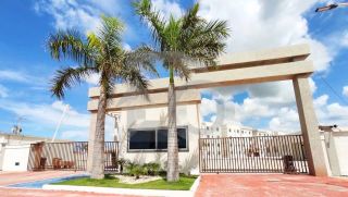 Apartamento para vender com 2 Quartos no bairro Marivan em Aracaju