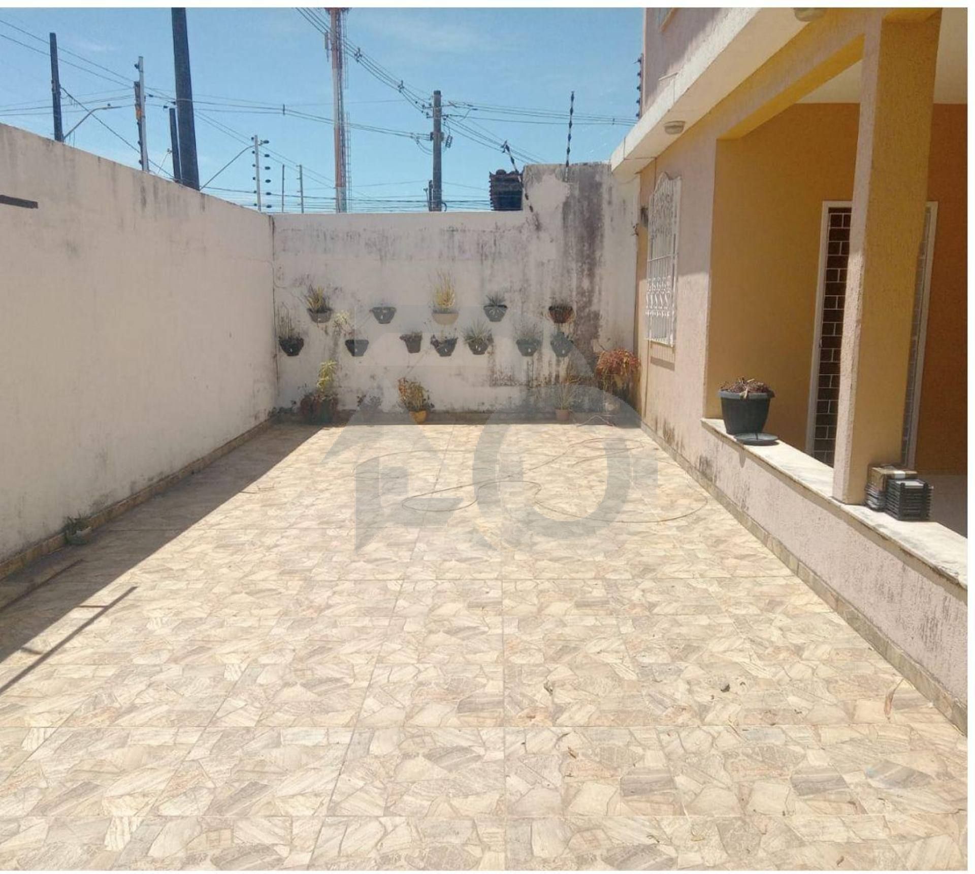 Casa para vender com 5 Quartos, sendo 2 Suítes no Bairro Inácio Barbosa em Aracaju