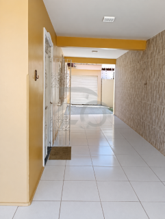 Casa para vender com 5 Quartos, sendo 2 Suítes no Bairro Inácio Barbosa em Aracaju