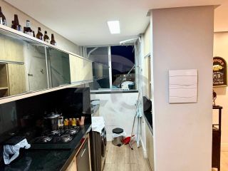 Apartamento para vender com 2 Quartos, sendo 1 Suíte no Bairro Farolândia em Aracaju