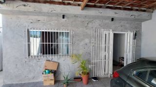 Casa para vender com 4 Quartos, sendo 2 Suítes no Bairro Suíssa em Aracaju
