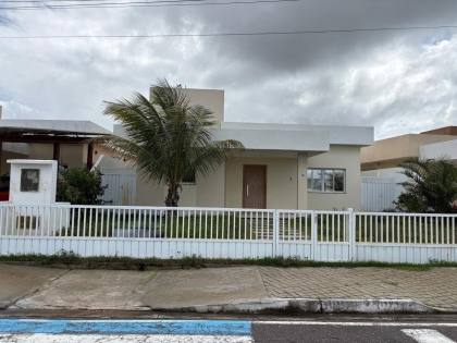 Casa de Condomínio Para Vender com 3 quartos 1 suíte em Barra Dos Coqueiros