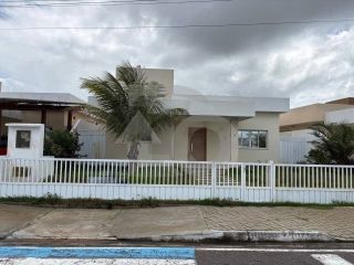 Casa de Condomínio para vender com 3 Quartos, sendo 1 Suíte no bairro Alameda da Barra na Barra Dos Coqueiros