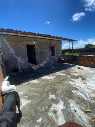 Casa Para Vender com 2 quartos 1 suítes no bairro Dom Luciano em Aracaju