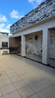 Casa para vender com 2 Quartos, sedo 1 Suíte no Bairro Pereira Lobo em Aracaju
