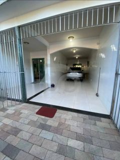 Casa para vender com 5 Quartos, sendo 2 Suíte no Bairro São Conrado em Aracaju