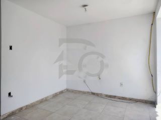 Casa para vender com 4 Quartos, sendo 3 Suítes no Bairro Luzia em Aracaju