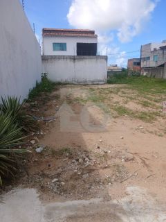 Lote/Terreno para vender no Bairro Aruana em Aracaju