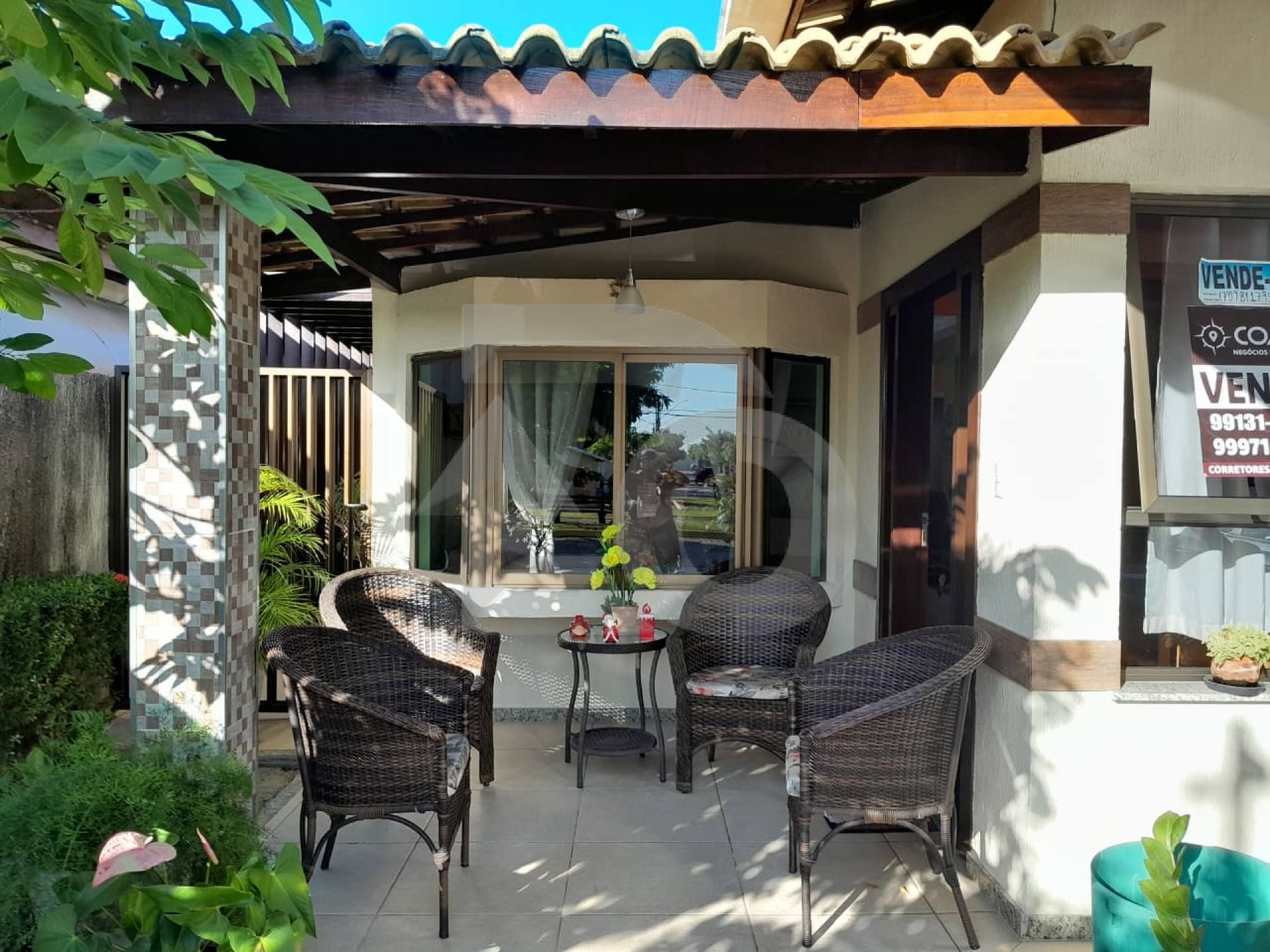 Casa de Condomínio para vender com 3 Quartos, sendo 1 Suíte no Bairro Aruana em Aracaju