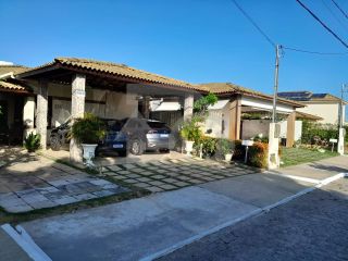 Casa de Condomínio para vender com 3 Quartos, sendo 1 Suíte no Bairro Aruana em Aracaju