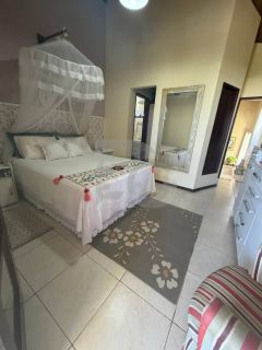 Casa de Condomínio para vender com 5 Quartos, sendo 3 Suítes no Bairro Mosqueiro em Aracaju