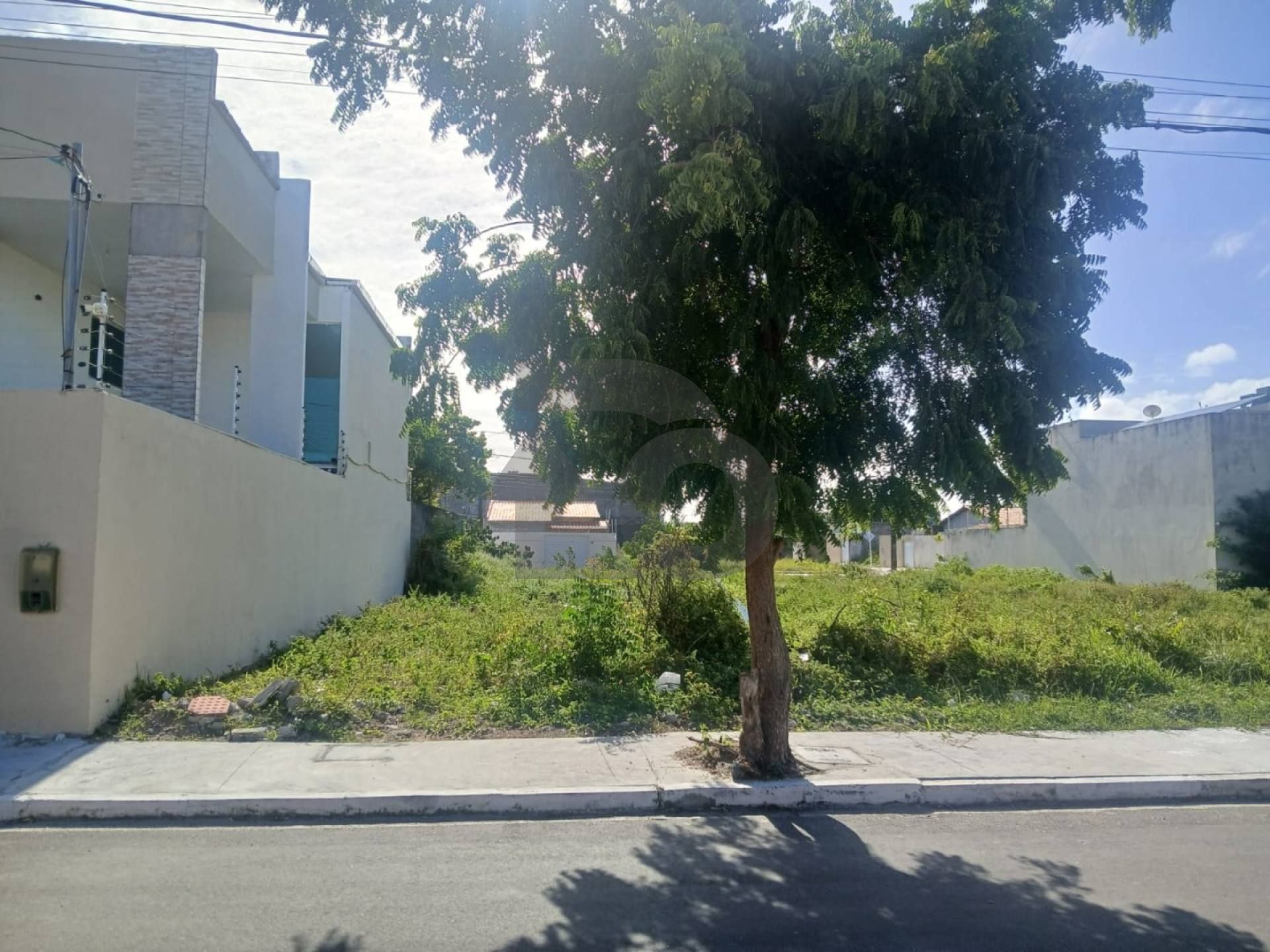Lote/Terreno de bairro para vender no Bairro Aruana em Aracaju