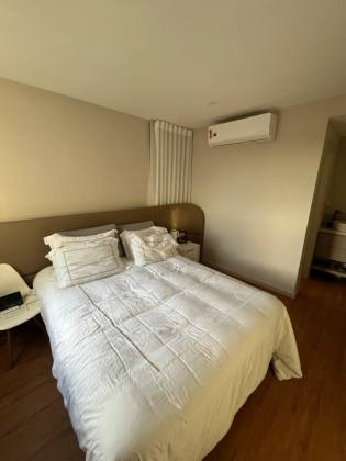 Apartamento para vender com 2 Quartos, sendo 2 Suítes no Bairro Atalaia em Aracaju