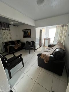 Casa para vender com 2 Quartos, sendo 1 Suíte no Bairro Luzia em Aracaju