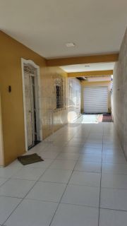 Casa Duplex para vender com 4 Quartos, sendo 2 Suítes no Bairro Inácio Barbosa em Aracaju