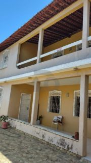 Casa Duplex para vender com 4 Quartos, sendo 2 Suítes no Bairro Inácio Barbosa em Aracaju