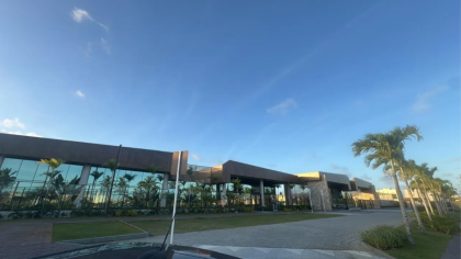 Casa em Alto Padrão em Construção no Condomínio Interlagos Residence na região da Aruana.